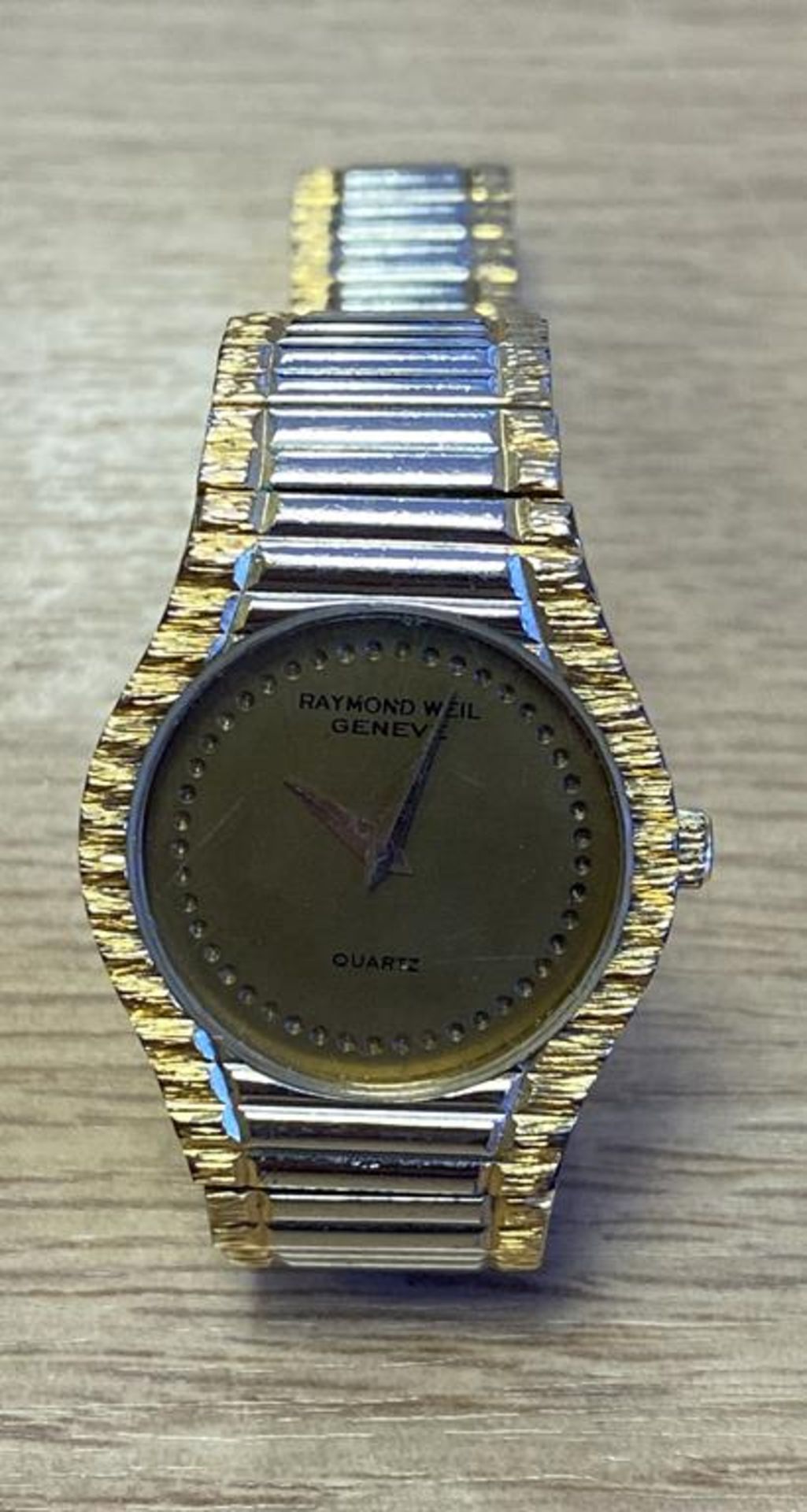 Raymond Weil Ladies Wathc boxed with spare links