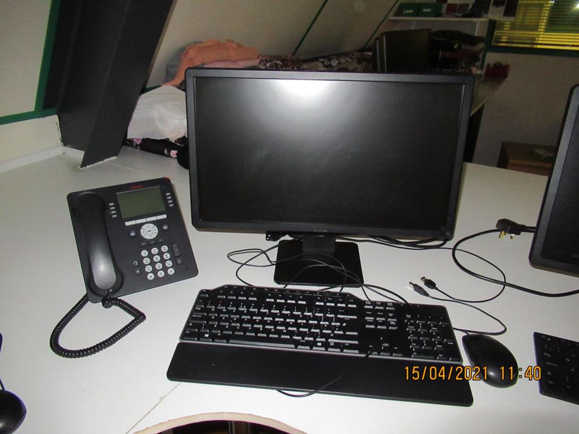 2x Dell Flat Screen Monitors, 2x Keyboards, Mouse - Image 3 of 3