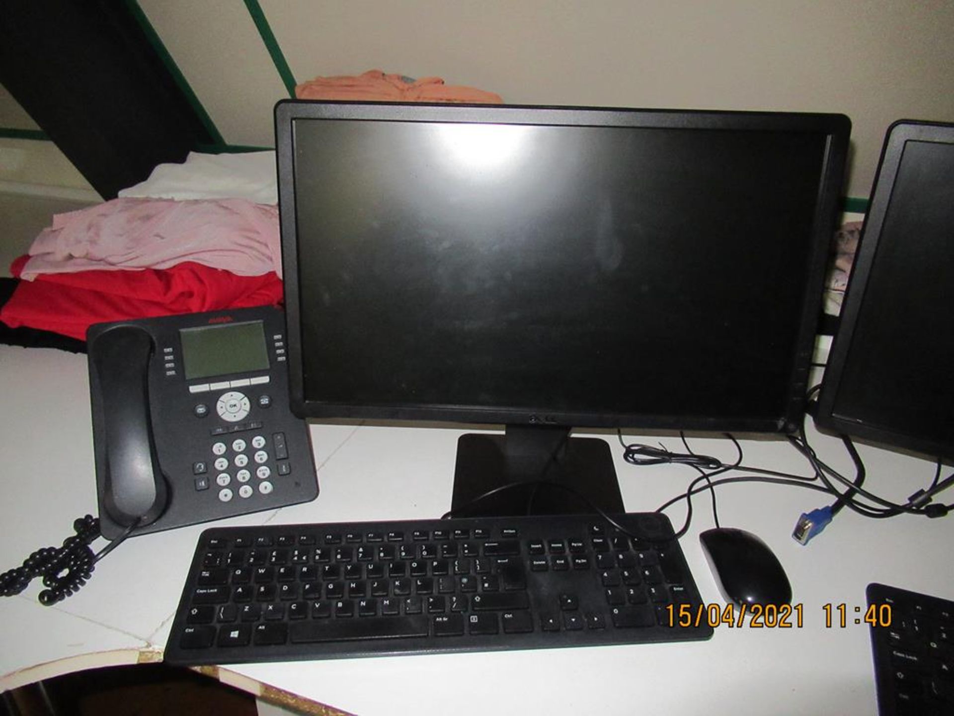 2x Dell Flat Screen Monitors, 2x Keyboards, Mouse - Image 3 of 3