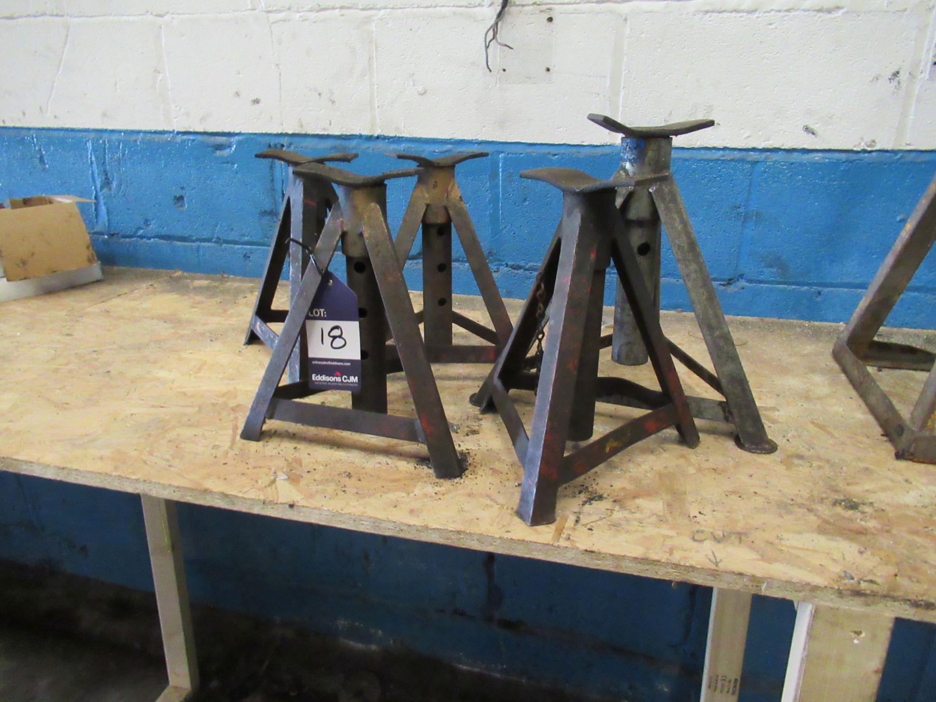 9 Various Axle Stands / A. N. Other Stands - Image 2 of 2