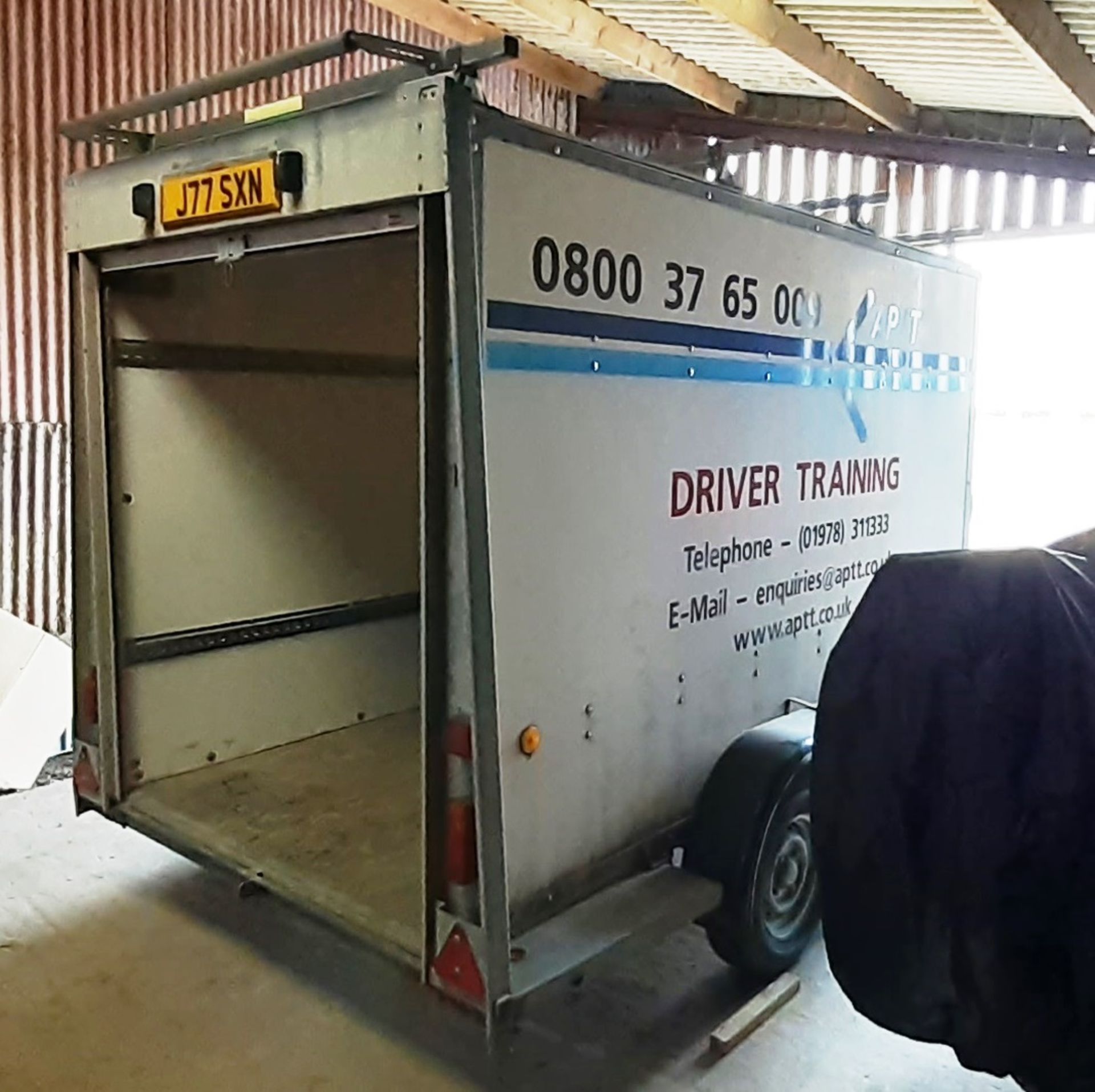 Ifor Williams 4 Wheeled Twin Axel Trailer Type BV1059, Trailer has Front Access as well as Rear - Image 4 of 12