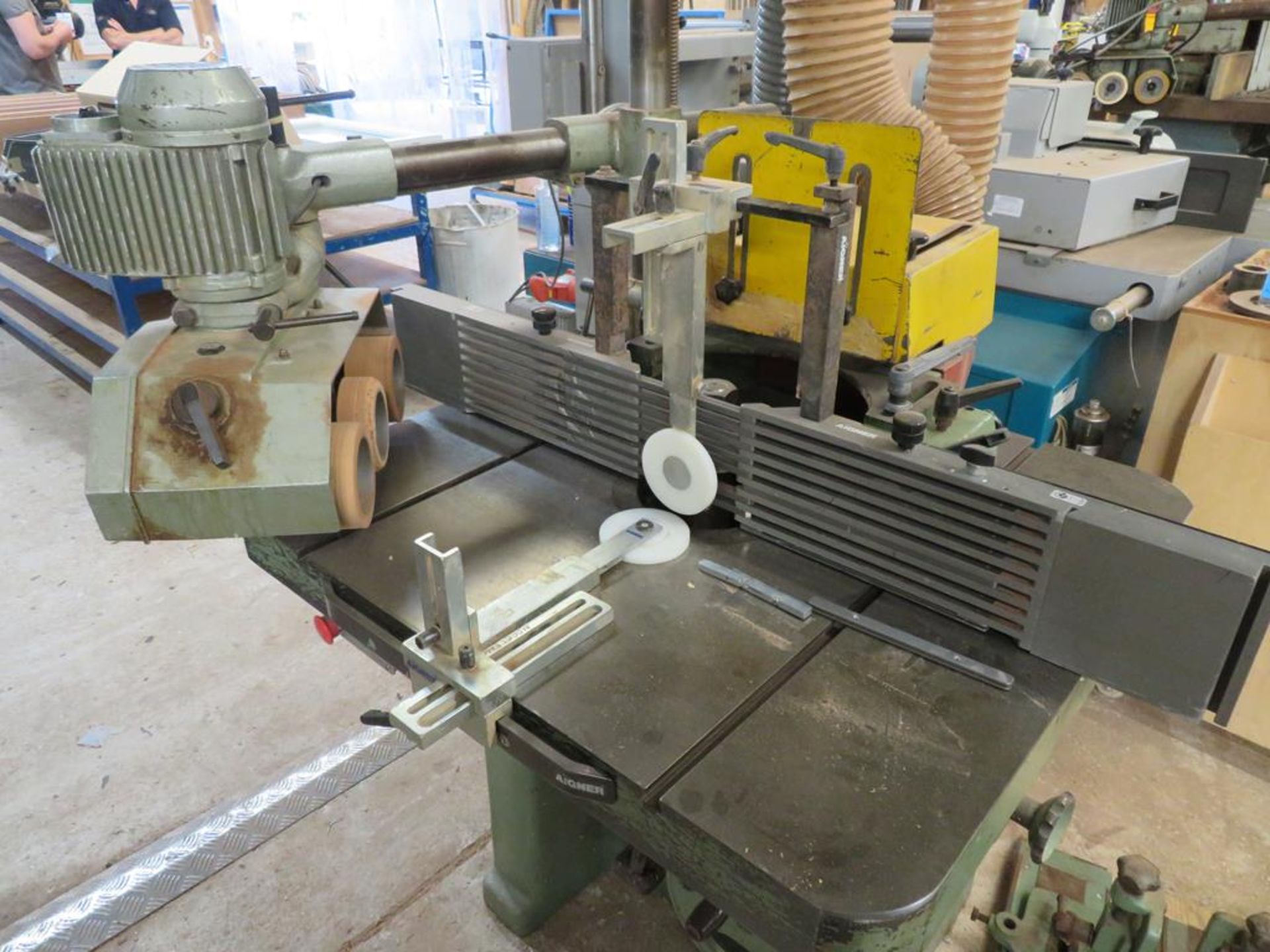 Wadkin EQ 2869 Spindle Moulder with Wadkin BLG-8 Power Feed - Image 2 of 10