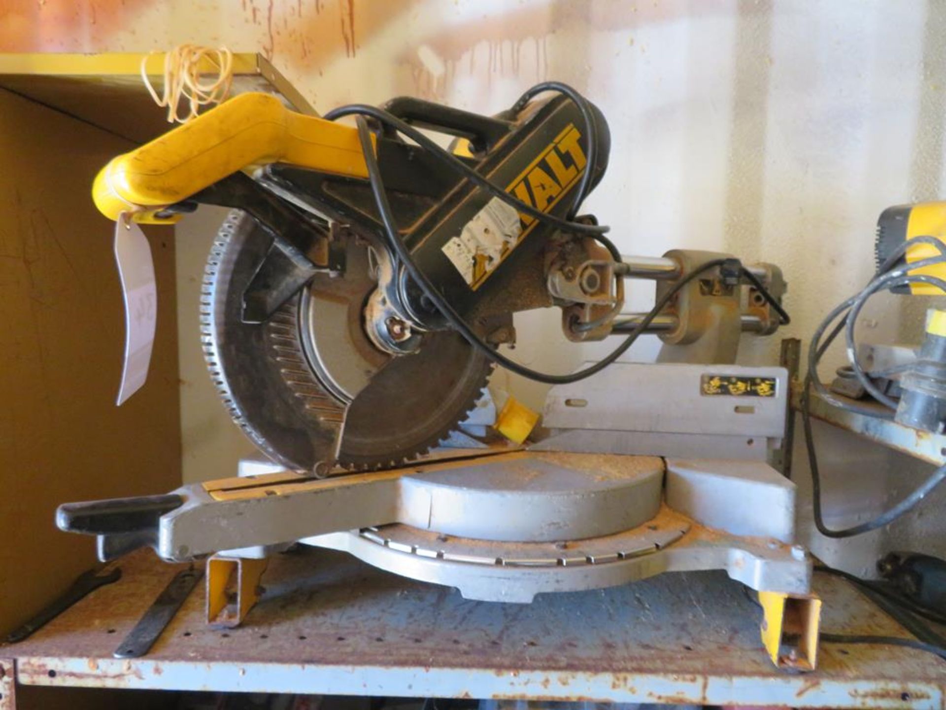 DeWalt DW708-LX Cross Cut Saw