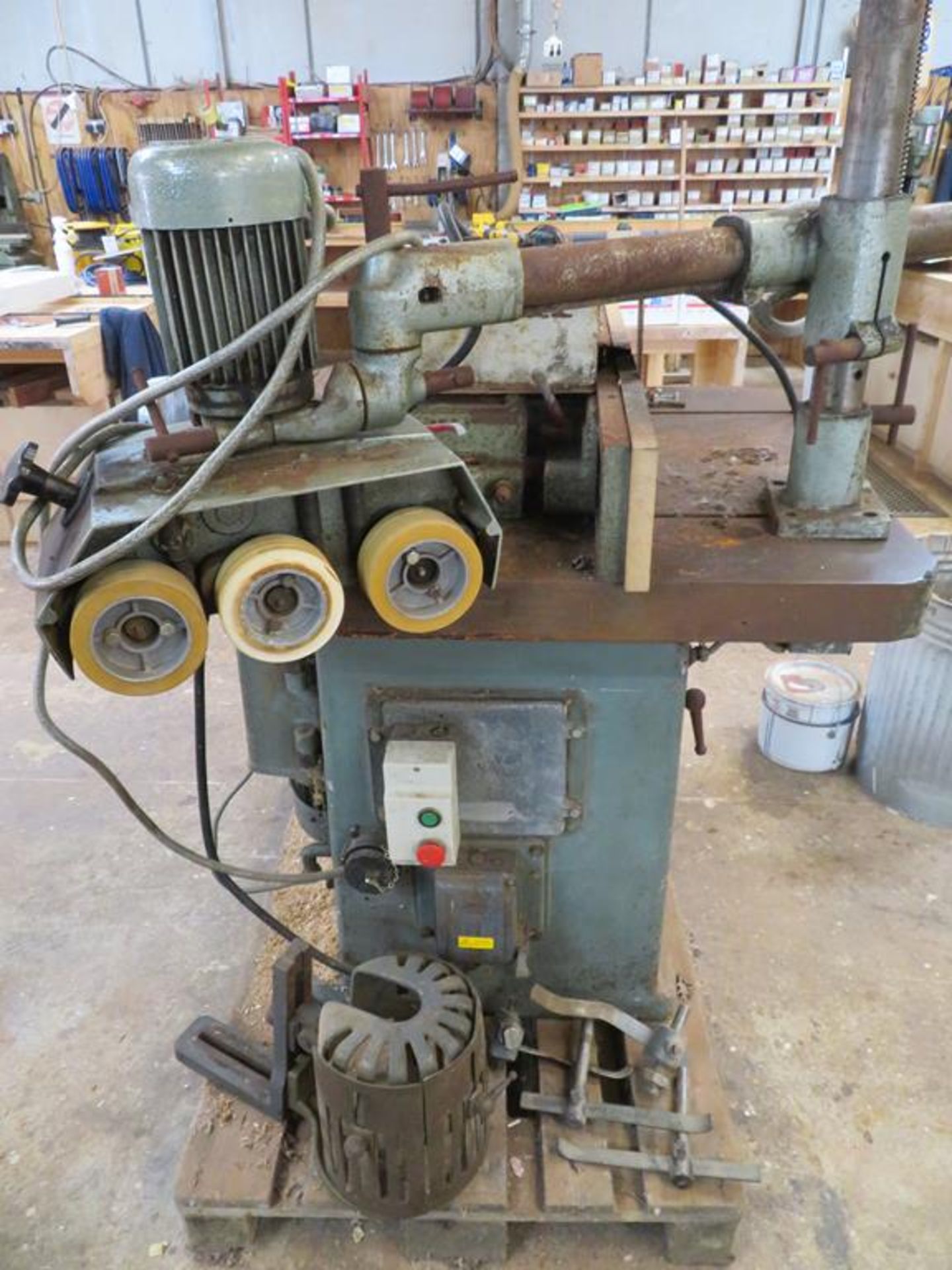 Wadkin EQ 2926 Spindle Moulder with Wadkin BLG-8 Power Feed - Image 7 of 8