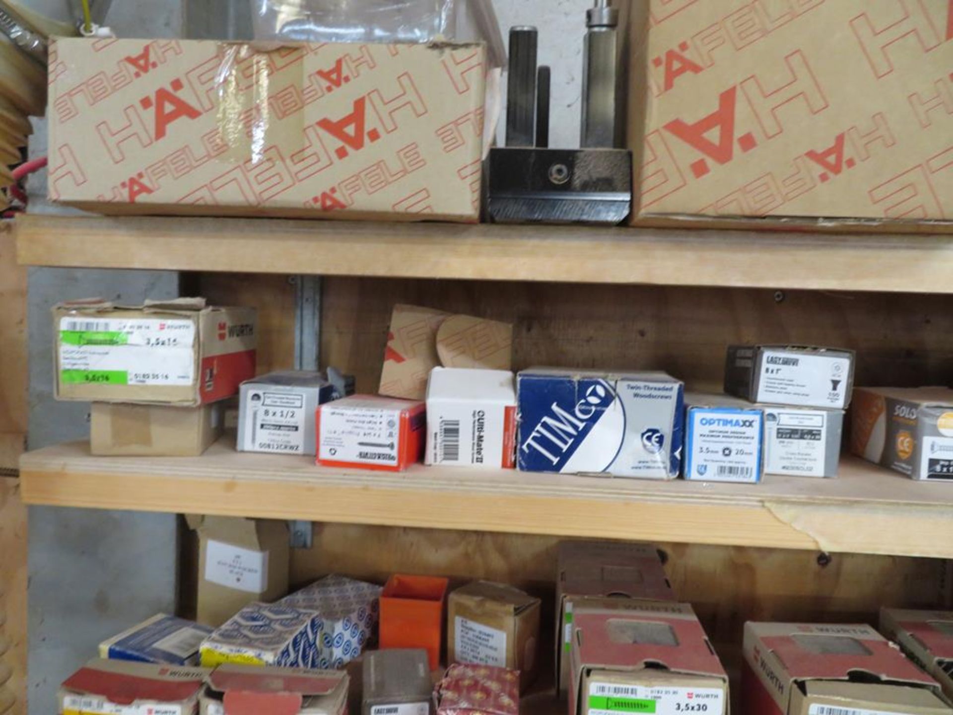 Large qty of Assorted Woodworking Screws - Image 12 of 12