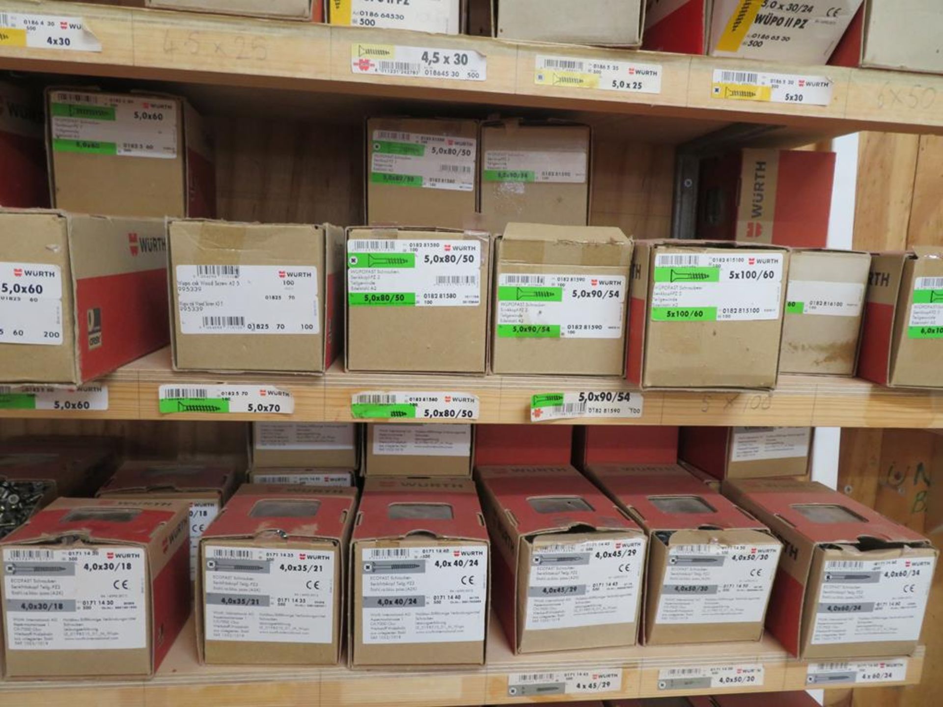 Large qty of Assorted Woodworking Screws - Image 8 of 12