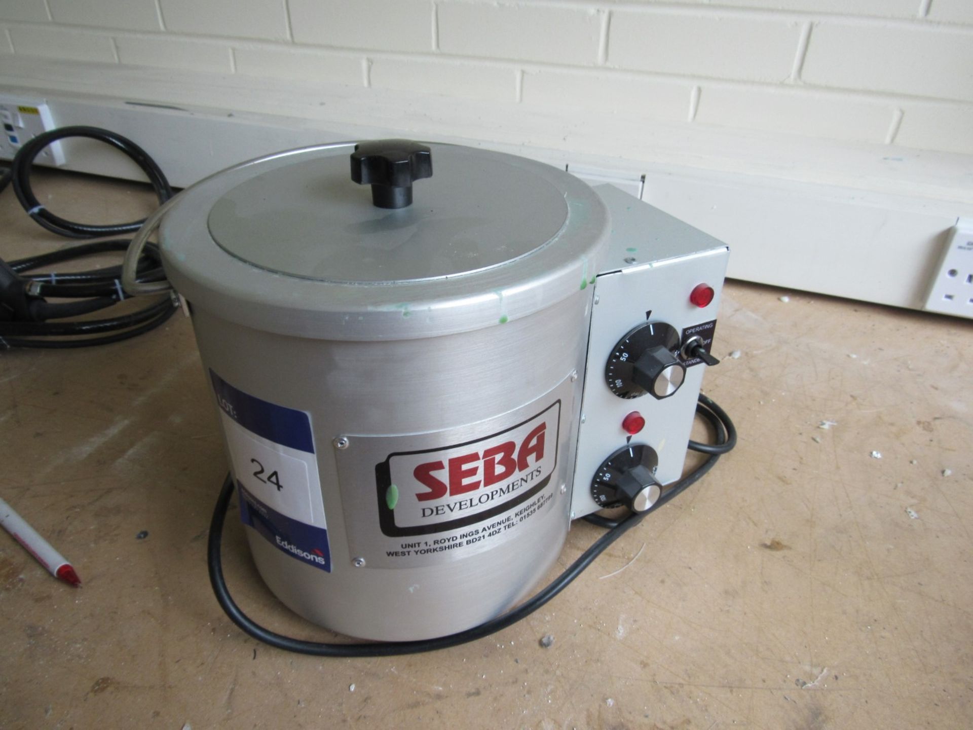 Seba DPS2.5 Desk Top Wax Melter, 240v