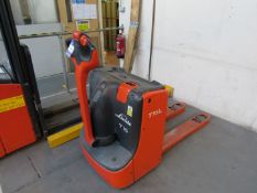 Linde T16 Pedestrian Electric Stacker Truck with keycard start
