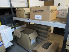 Contents of 2 Shelves to include Foseco Kalminex 2000 and Burner 369 Thermal Feeder Sleeves