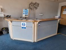 4-Section Reception Desk