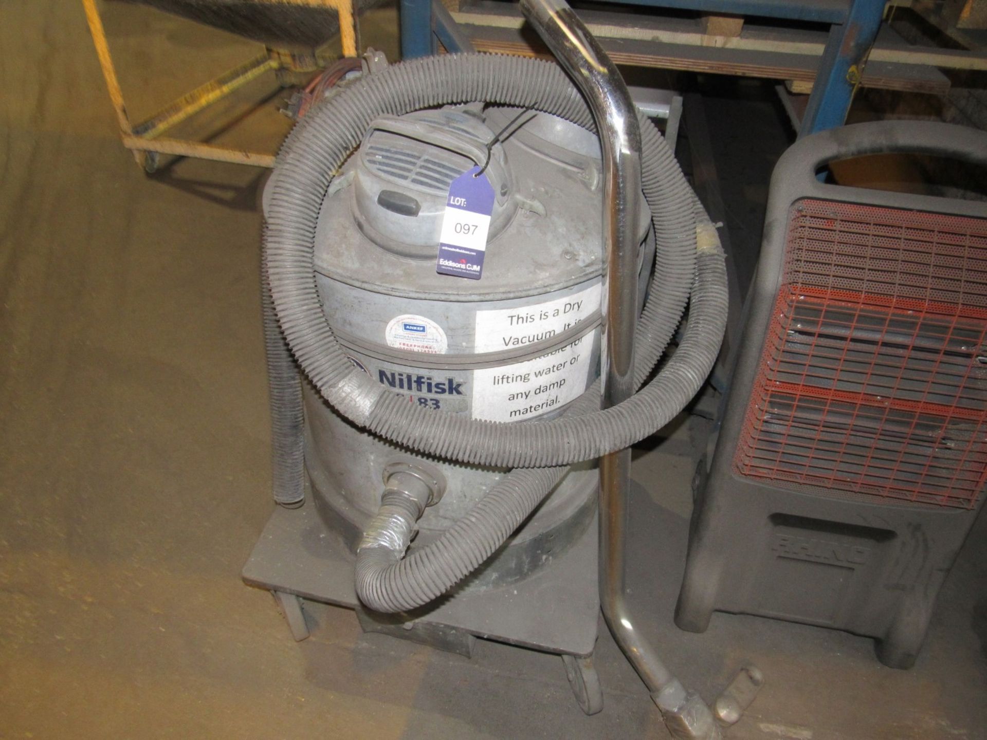 Nilfisk GS83 Mobile Industrial Vacuum Cleaner, 240v - Image 2 of 2