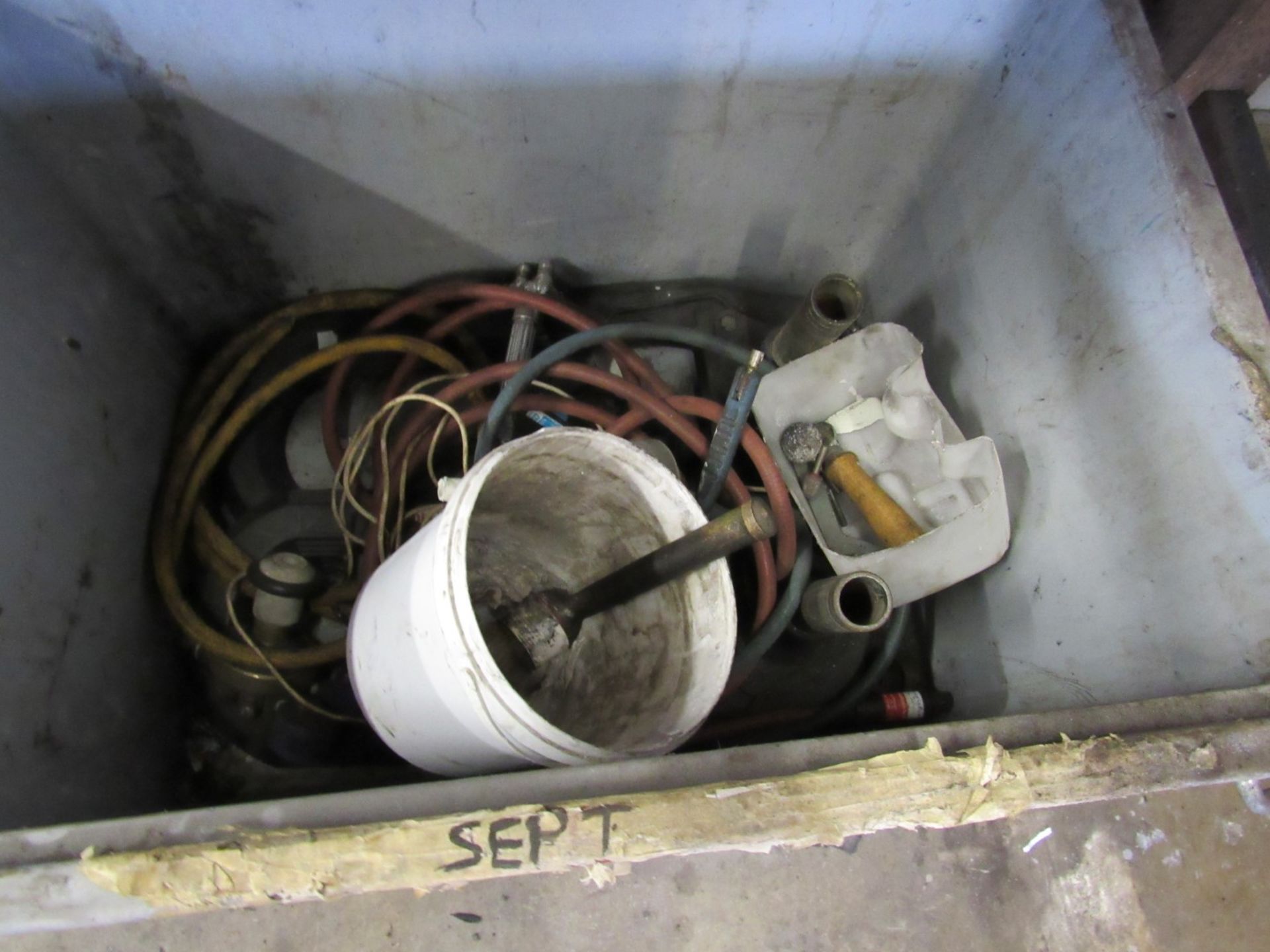 Plastic Tub and Contents - Image 2 of 2