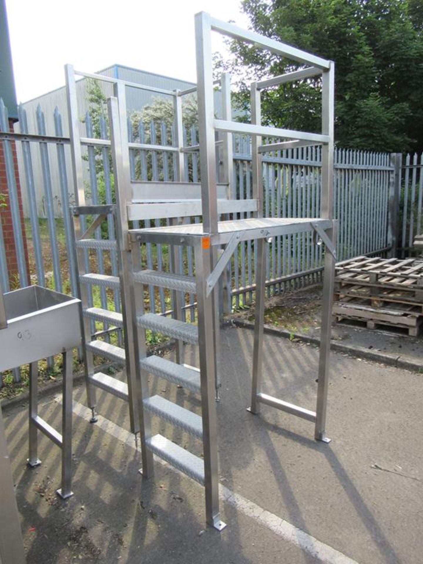 Stainless Steel Platform - Image 2 of 2