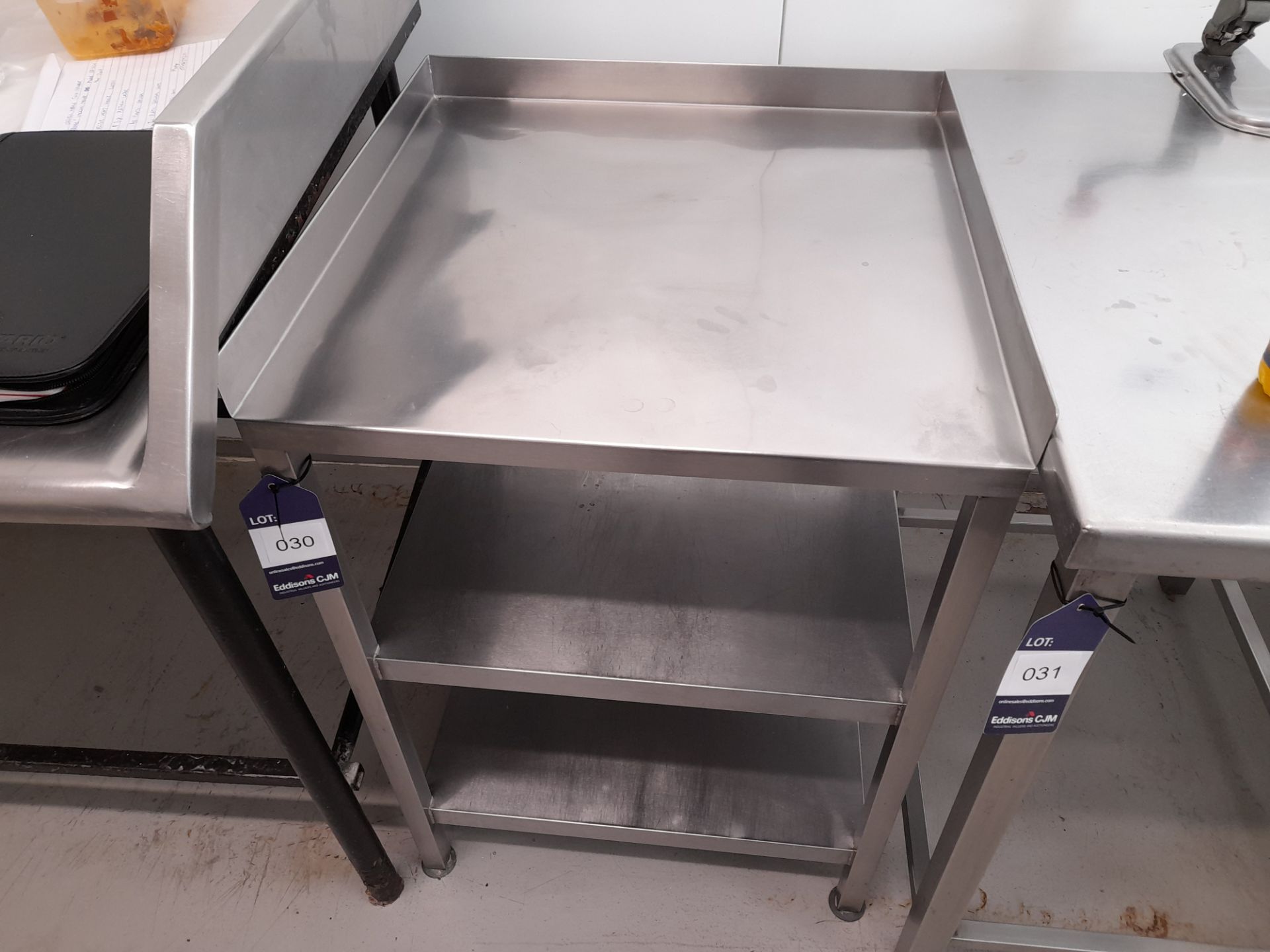 Stainless Steel Bench (Approximately 610x610mm) (please note this lot also forms part of composite
