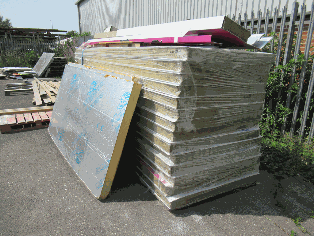 14 x Sheets of 11' x 4' 15mm insulation boards