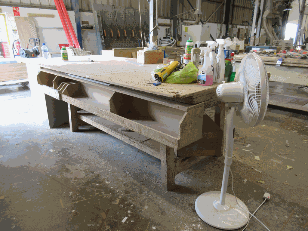 Wooden Workbench - Image 2 of 2