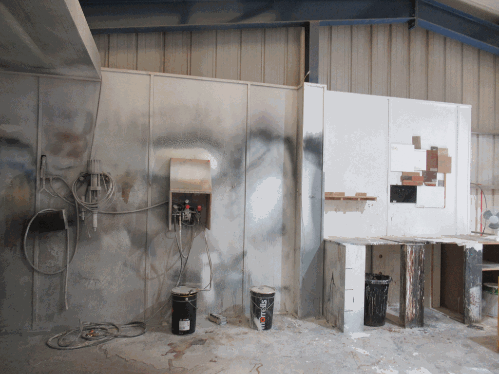 Unbranded Galvanized Steel Spray Booth - Image 2 of 7