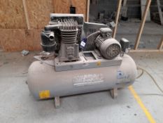 Abac Pro B5900B 200 FT5.5 UK.25Y Receiver Mounted Compressor