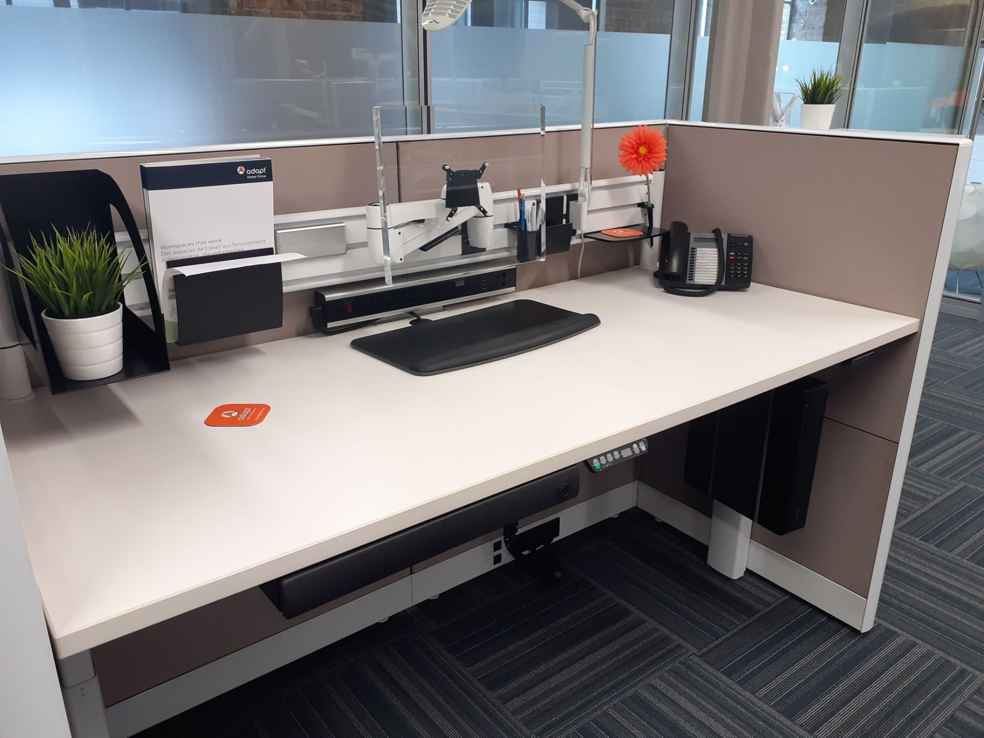 Adapt Corner rise and fall workstation (1800 x 1800x), and Adapt rise and fall desk (1800mm), with - Image 3 of 5