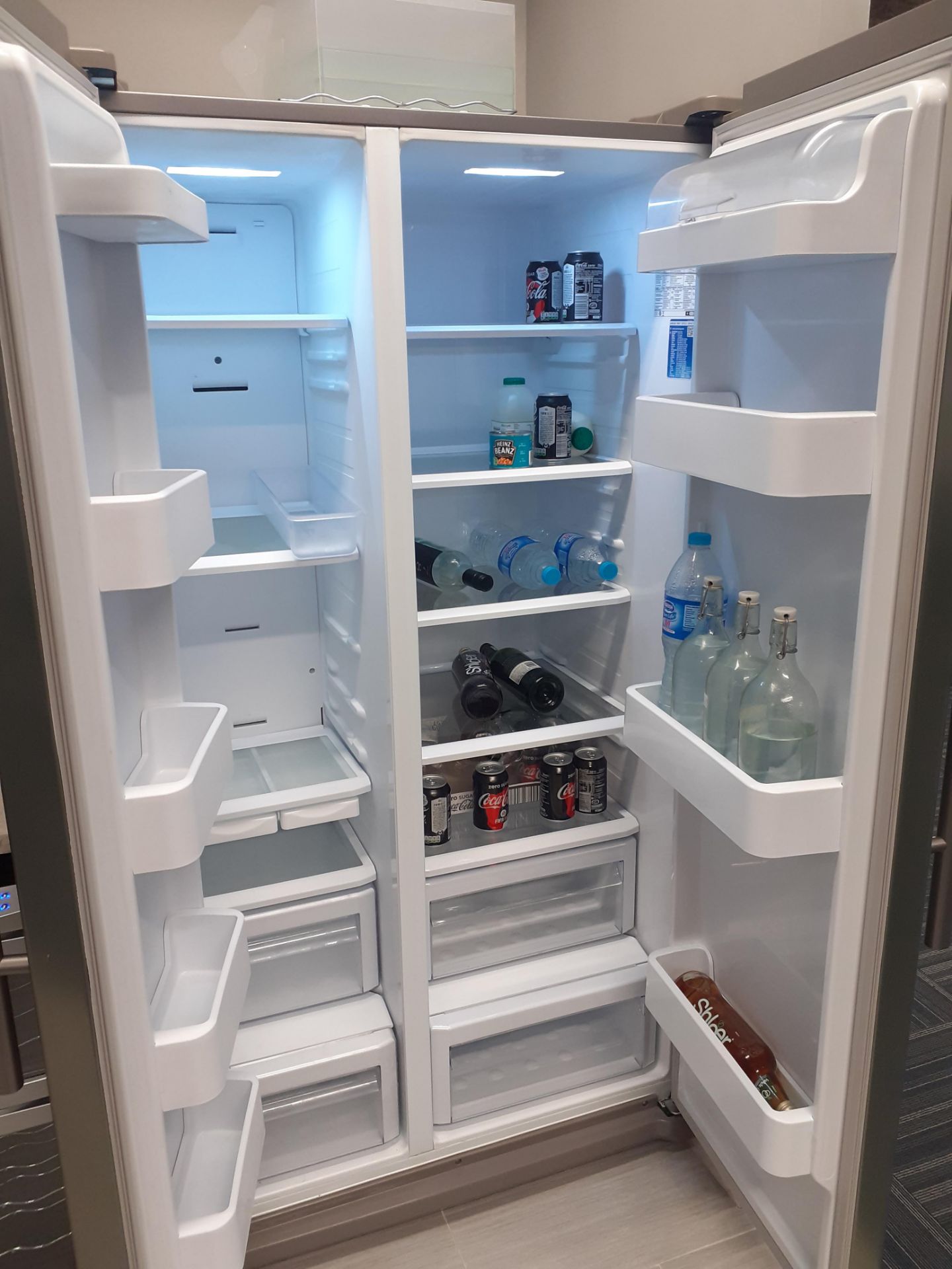 Samsung RSA1SHPN stainless steel American style refrigerator. Location – London. Viewing strongly - Image 2 of 2