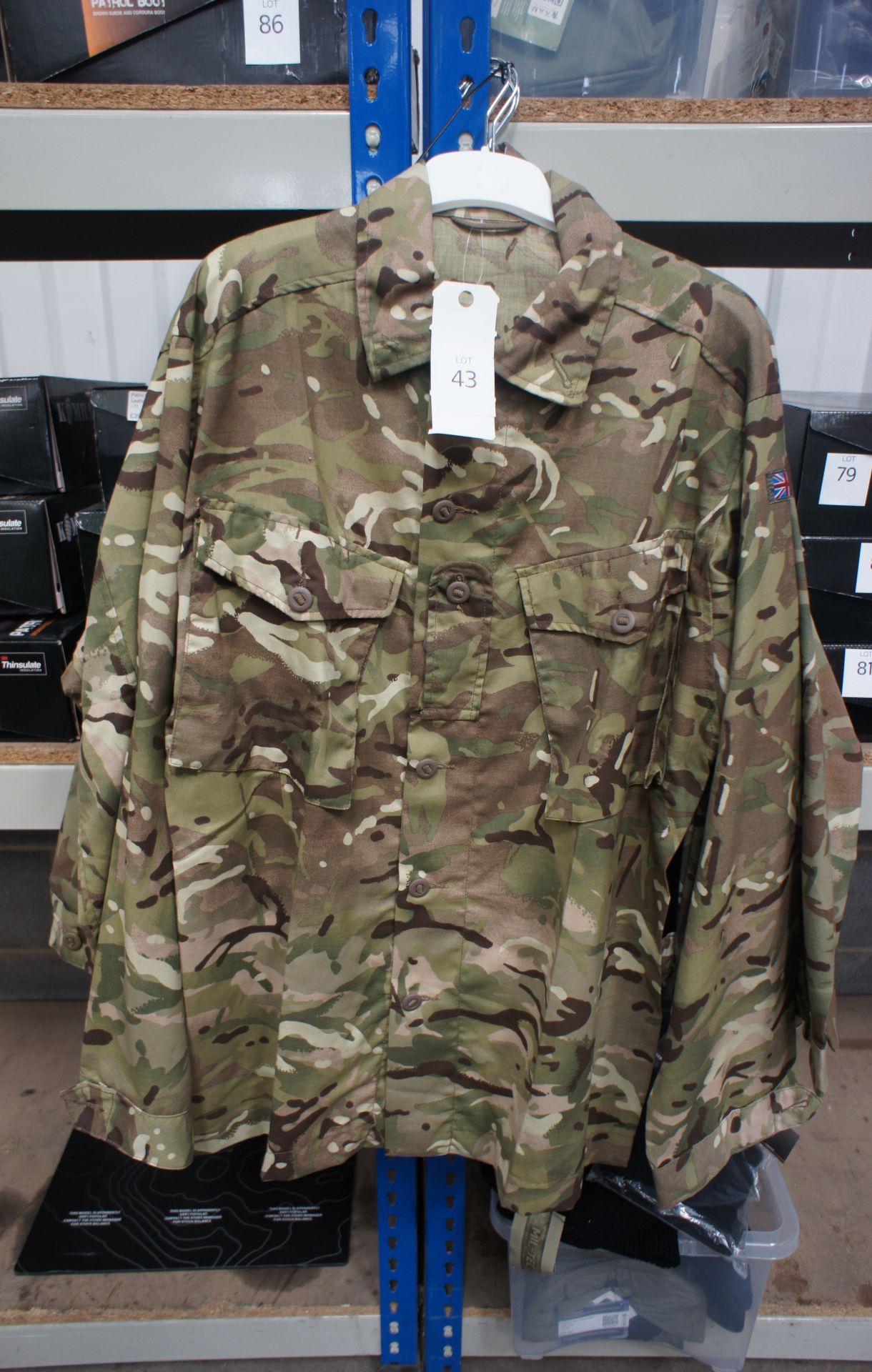 6 x MTP Shirt Army issue 42 -44 R x 1, 42-44 S x 5 Rrp. £10.50 - Image 2 of 2