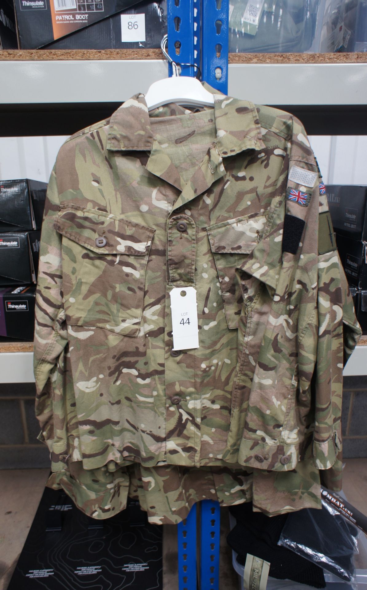 MTP Shirt Army issue 38-40 2 x S, 38-40 2 x L Rrp. £10.50 - Image 2 of 2