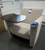 Upholstered mobile ergonomic chair, with integrate