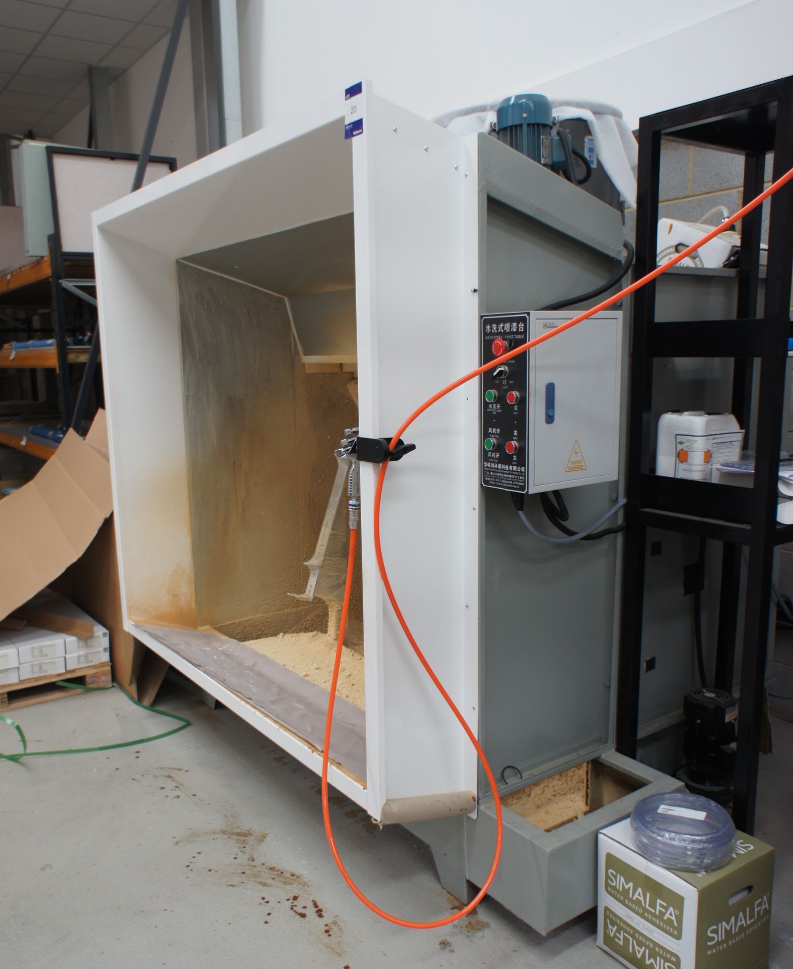 Foshan washing spray booth, with spray gun (Dimensions = 2300 x 2000 x 1650) - Image 2 of 3