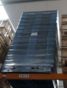 14 x Blue plastic pallets, 110 x 110cm