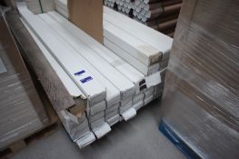 45 x Packs of baseboard, 10 x pieces per pack, comprising 22 x Smoked Oak Ole (1520 x 900), and 23 x