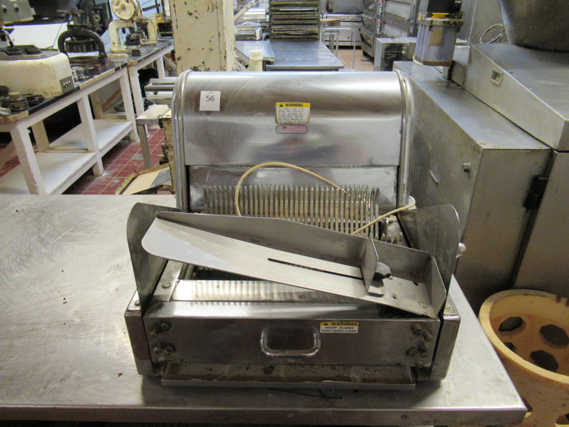 Avery Berkel Model NB7-16 240V Bread Loaf Slicer - Image 3 of 3