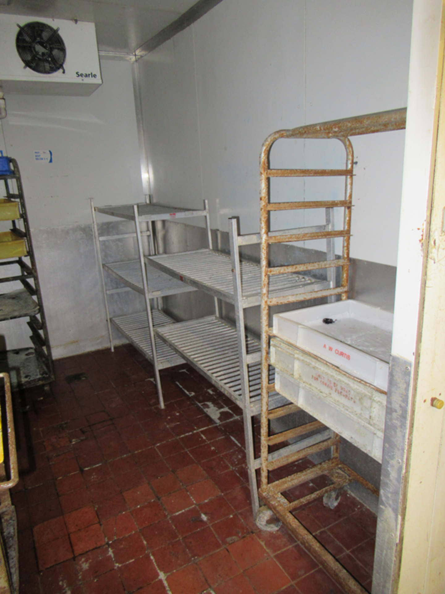 7 x Various Storage Racks in 'Walk in' Fridge & Freezer - Image 2 of 2