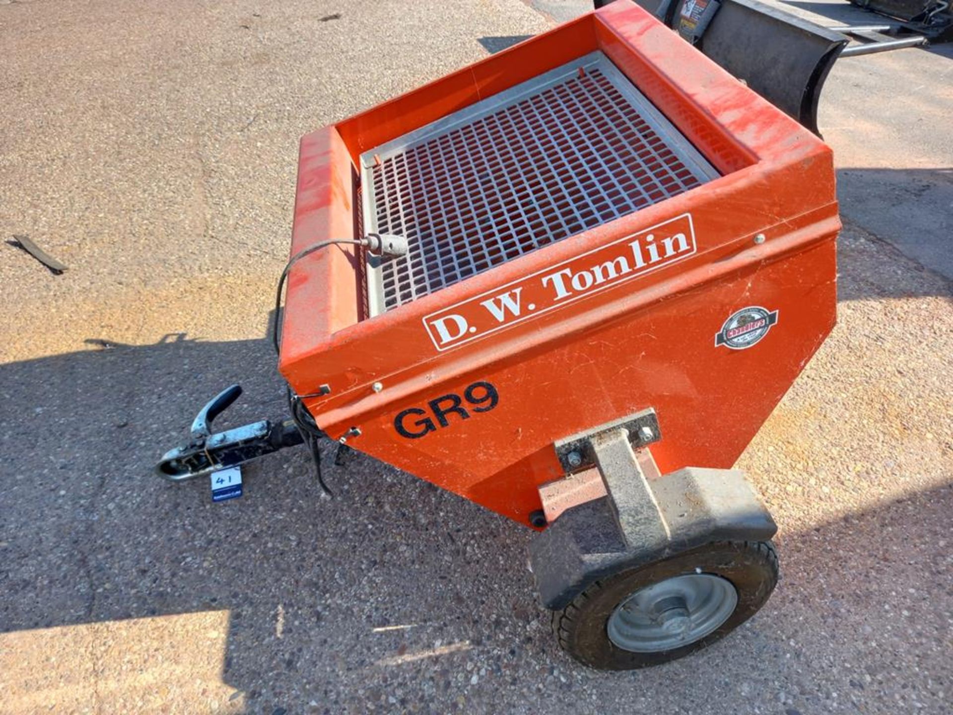 Tomlin T80 Towed Gritter Box