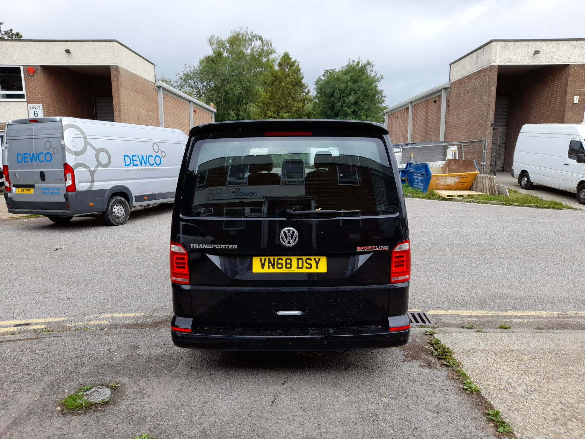 Volkswagen Transporter T32 LWB Diesel 2.0 BiTDi BMT 204 Sportline Kombi Van DSG, registration VN68 - Image 4 of 36