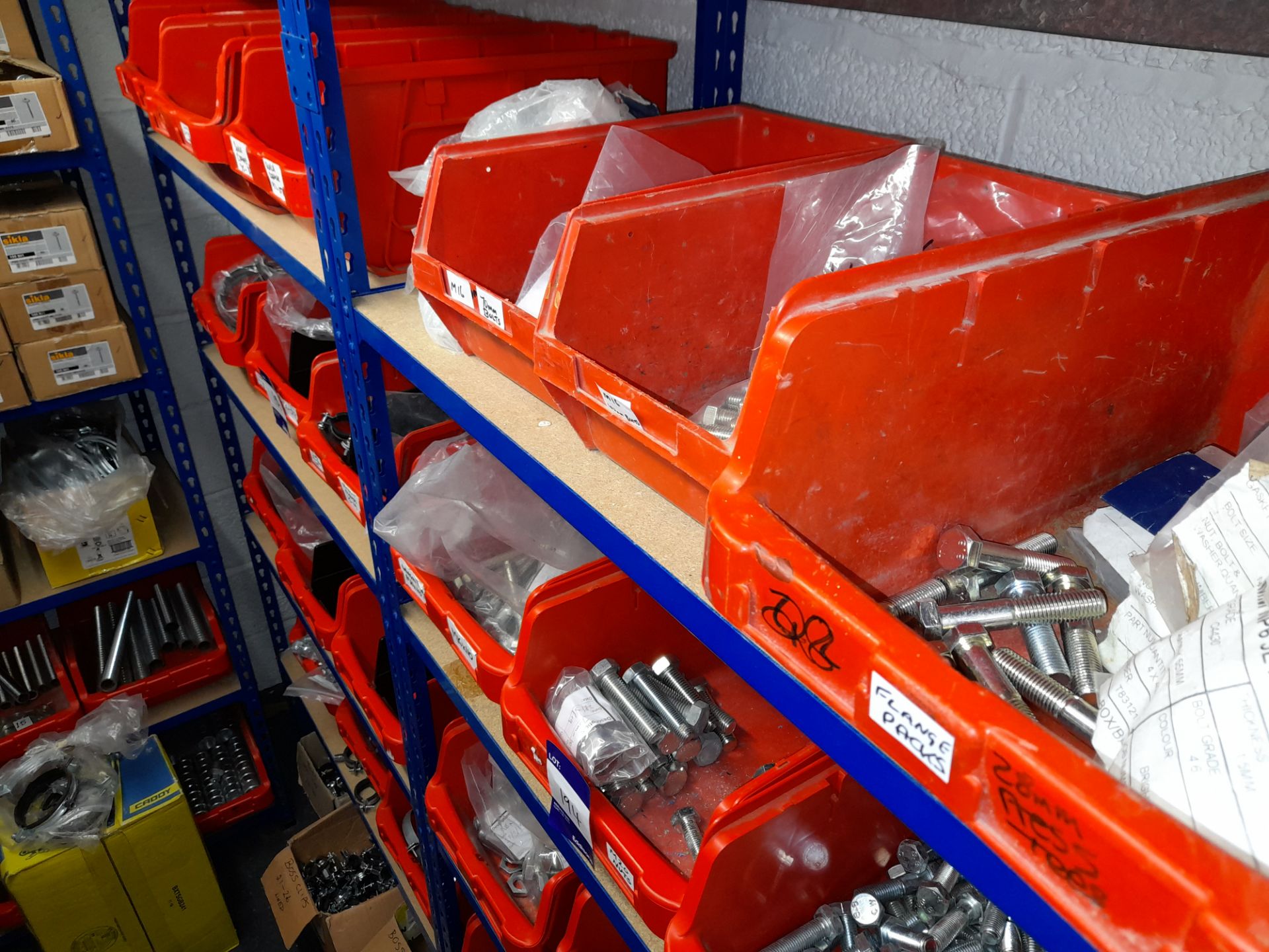 Large Quantity of stock to 13 bays, bolts, nuts, clamps, bracketry, fittings, washers, plastic - Image 3 of 41