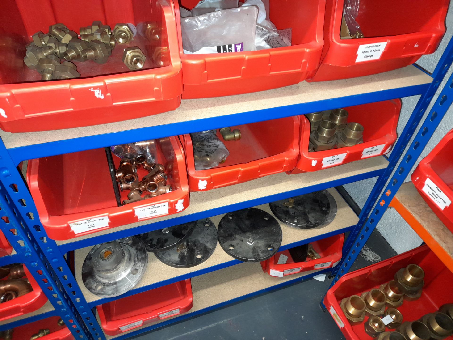 Large Quantity of stock to 3 bays to include sockets, adaptors, compression fittings, elbows ( - Image 4 of 7