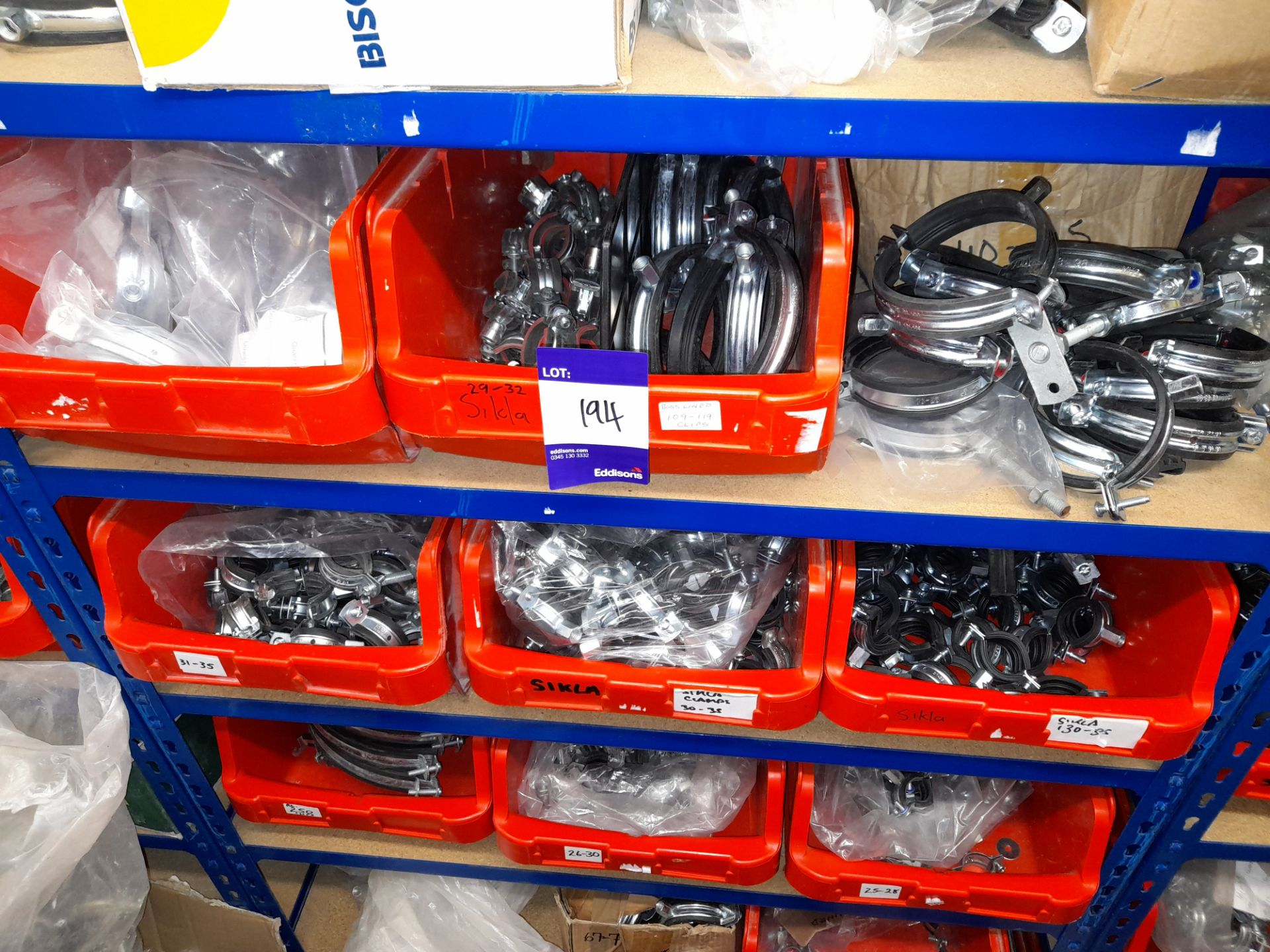 Large Quantity of stock to 13 bays, bolts, nuts, clamps, bracketry, fittings, washers, plastic - Image 18 of 41