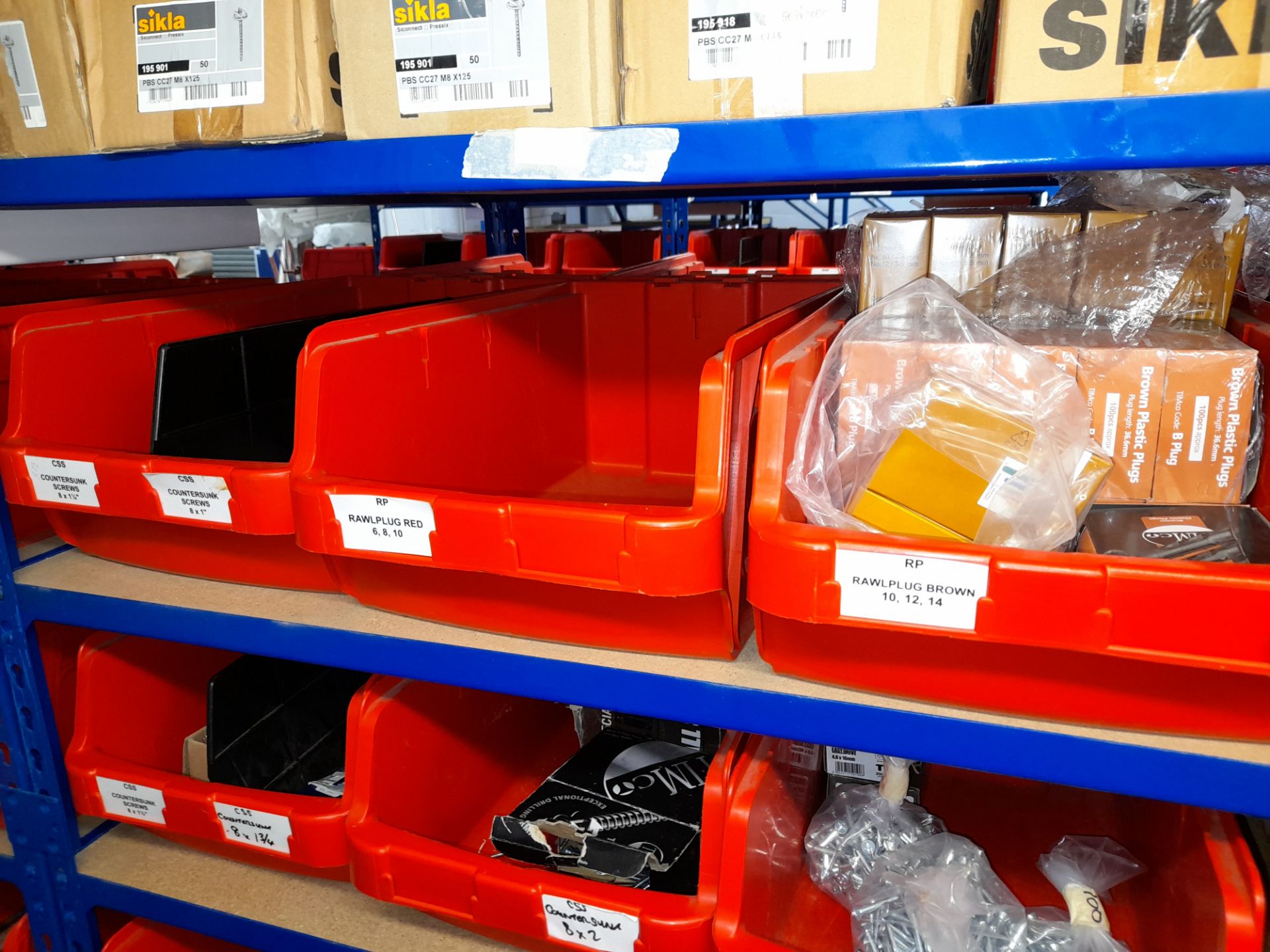 Large Quantity of stock to 13 bays, bolts, nuts, clamps, bracketry, fittings, washers, plastic - Image 38 of 41