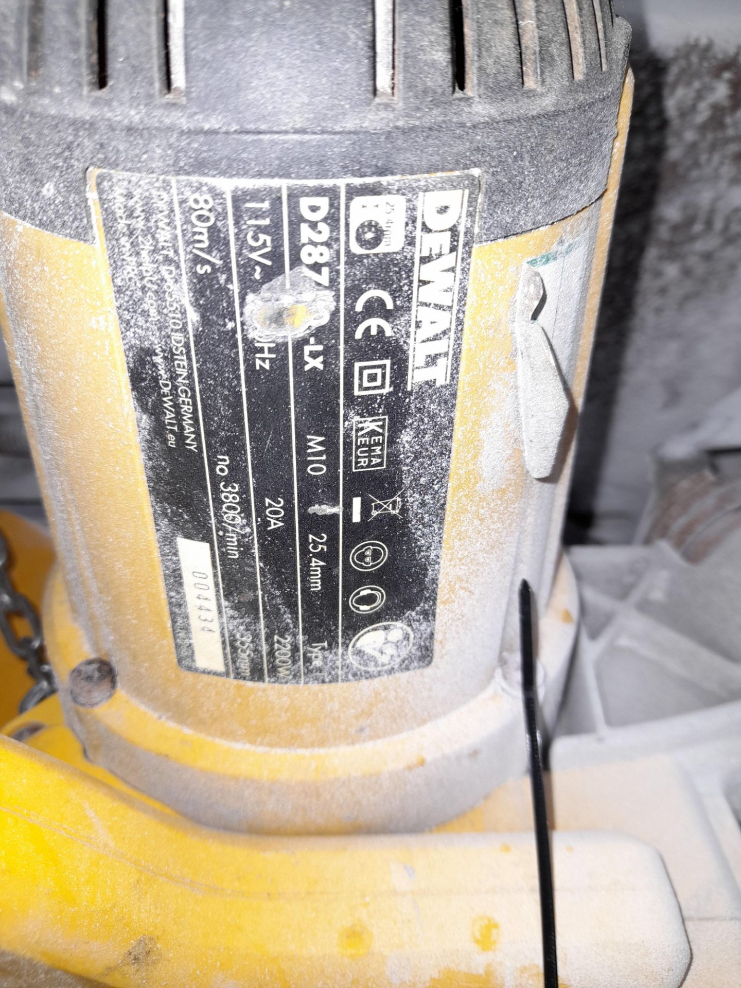 Dewalt Electric 110v Metal Cutting Chop Saw, serial number 004434 - Image 3 of 5