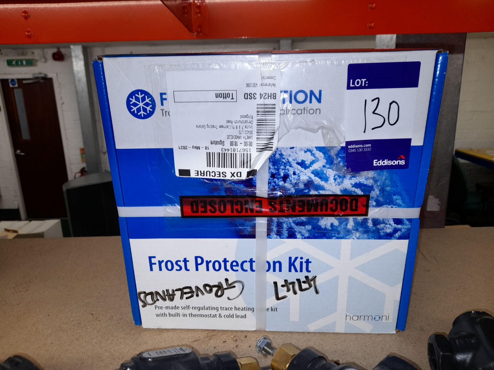 Contents to shelf to include 3 x Boxes of Frost Protection Kit, 10 x boxes of Daikin Human Comfort - Image 2 of 5