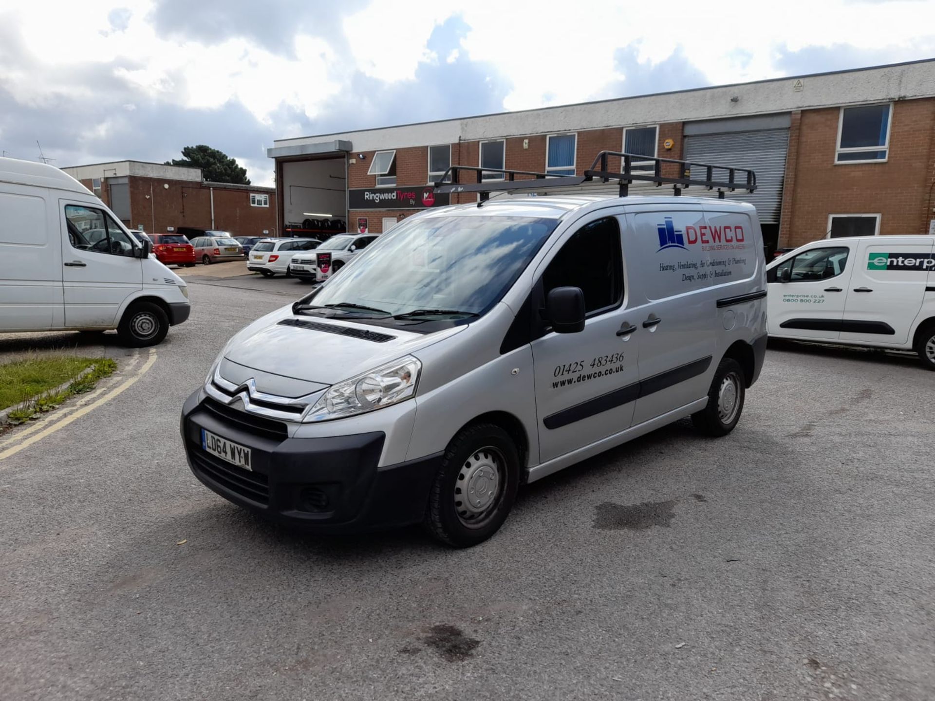 Citroen Dispatch L1 1.6 HDi 90 H1 Enterprise Van, registration LD64 WYW, first registered 24/11/