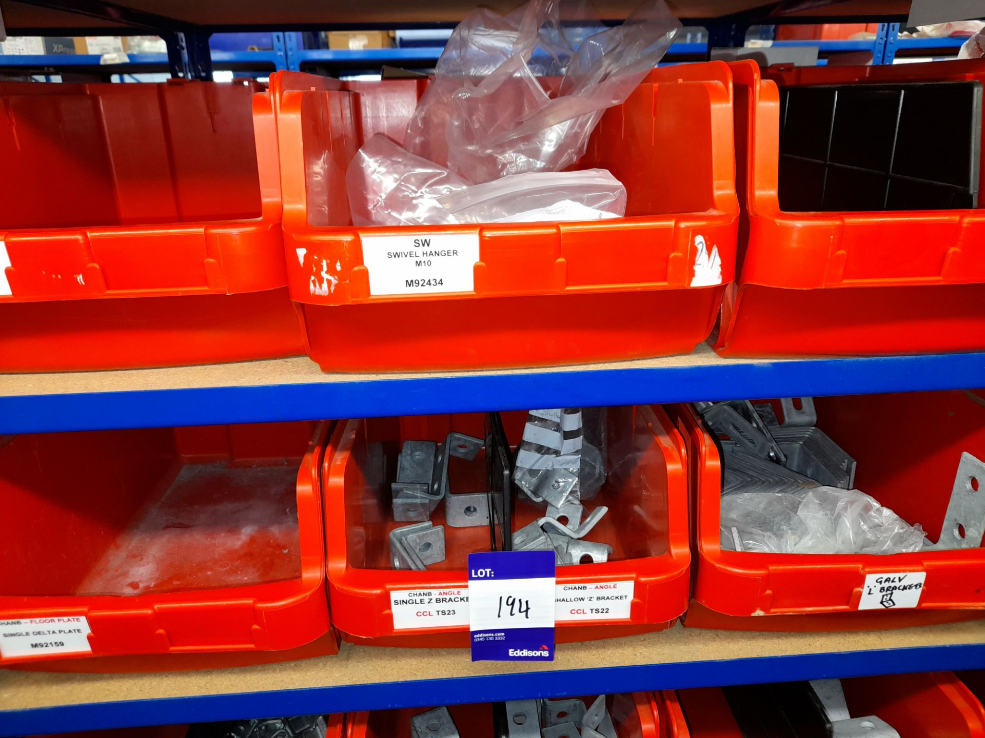 Large Quantity of stock to 13 bays, bolts, nuts, clamps, bracketry, fittings, washers, plastic - Image 29 of 41