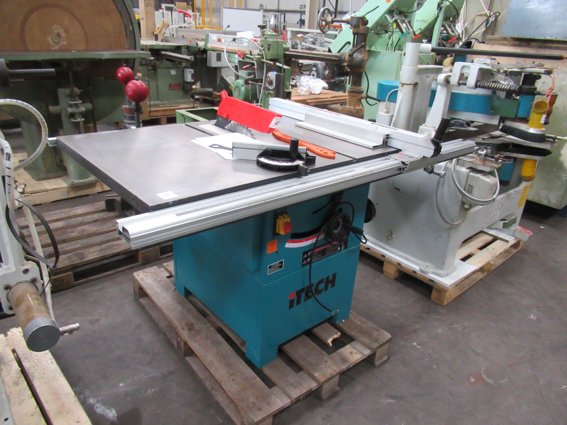 iTEch 12" Table Saw 240V