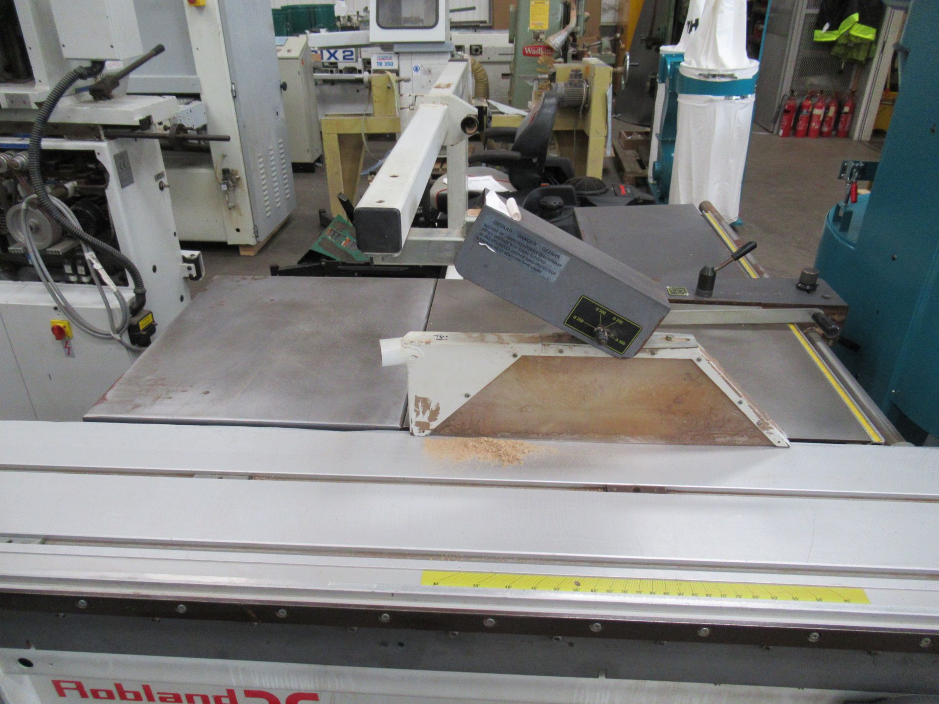 Robland Z320 Sliding Table Saw, YOM 2000,S/N 29994578, 3PH - Image 3 of 7