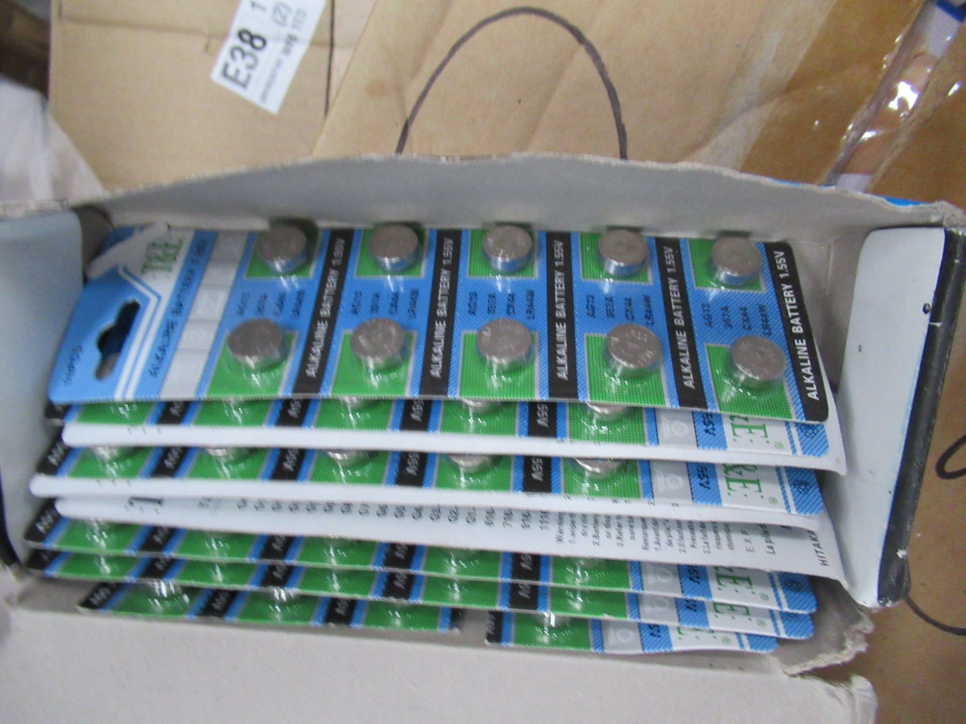 Pallet of 100+ unused 'Abdomenizer's, Magnetic Wristbands, (50+), AC-DC Adaptors and Batteries - Image 7 of 7