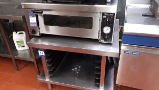 Lincat electric counter top Pizza Oven on stainless steel stand