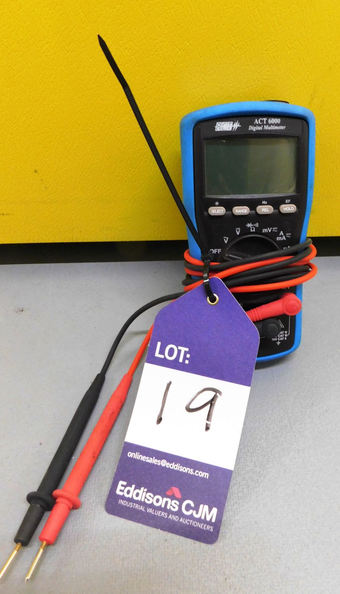 ACT 6000 Digital Multimeter