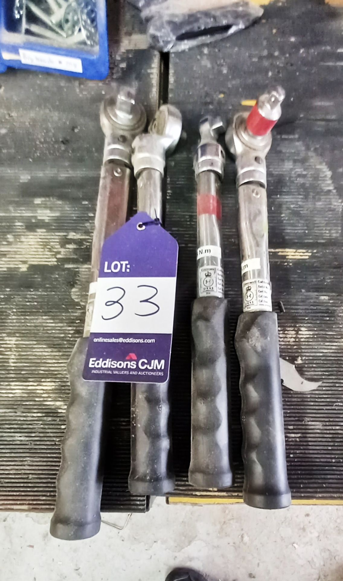 4 x Pre-set calibrated Beta torque wrenches. Site