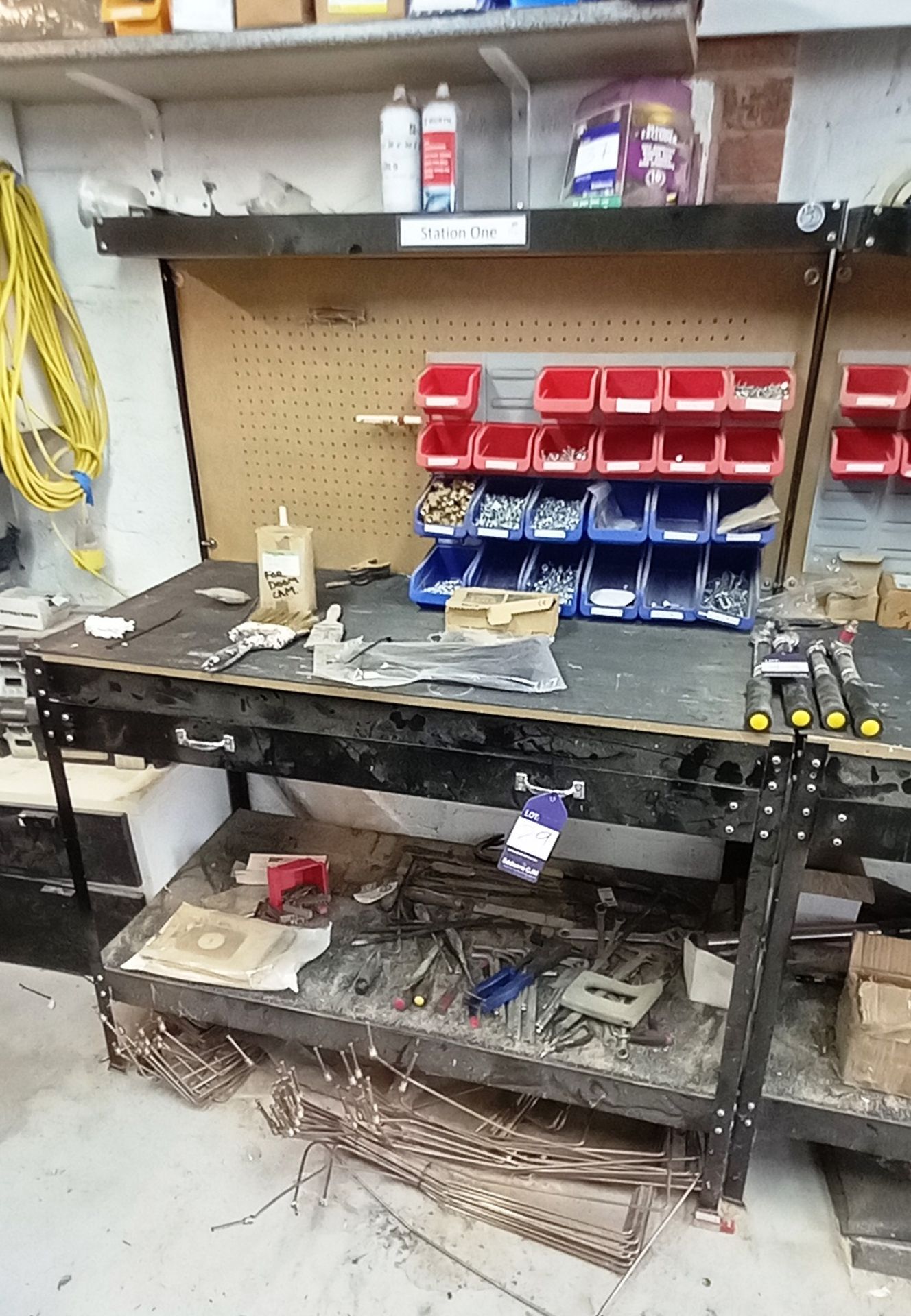 Steel workbench (Approx. 1200 x 600), with overhea