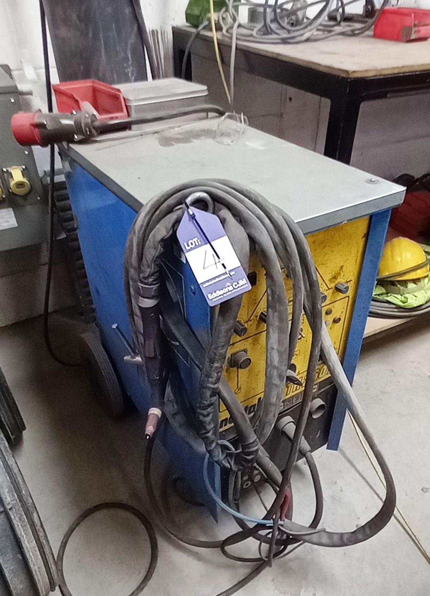 SAF Nertablock TH260P Tig Welder